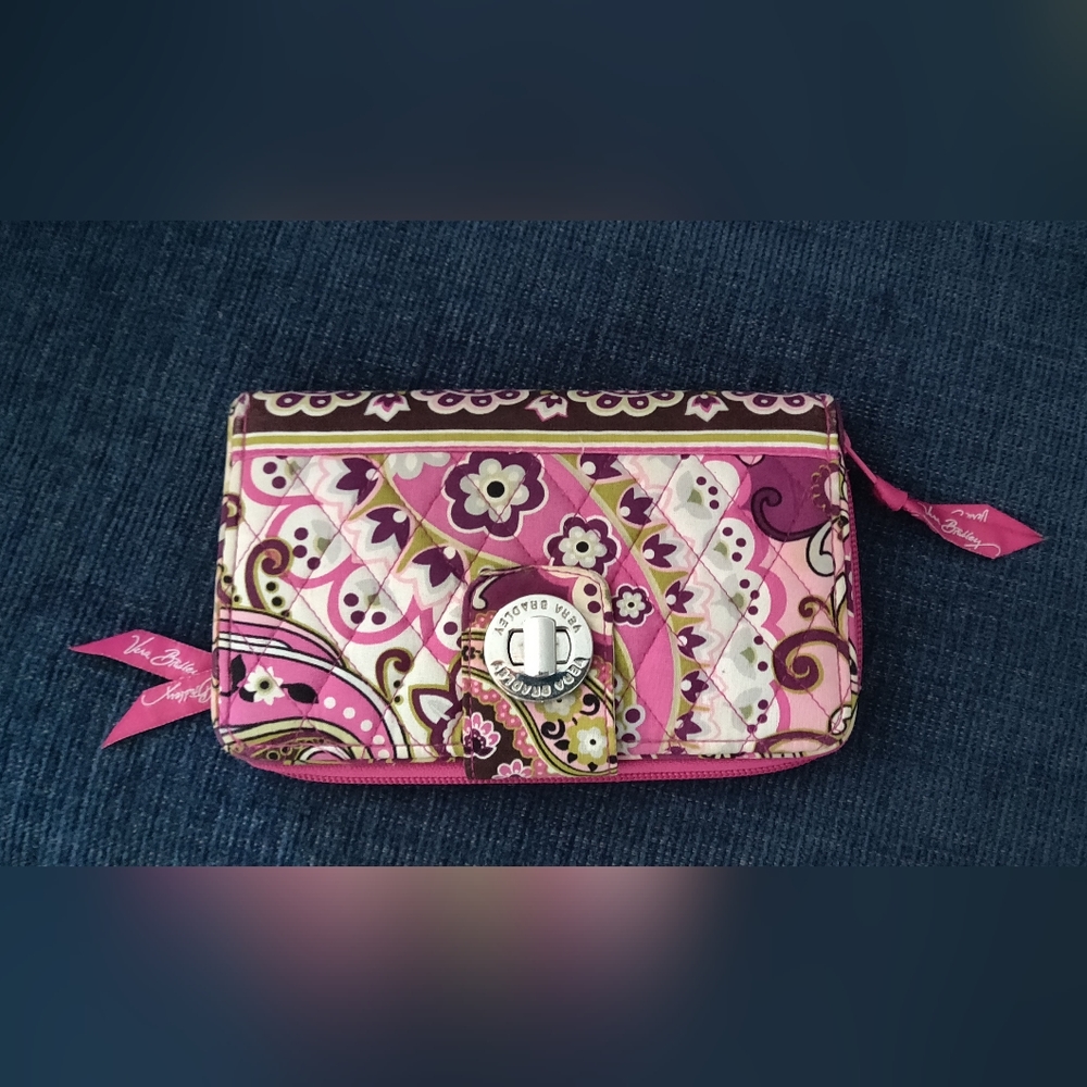 Vera Bradley turn lock wallet